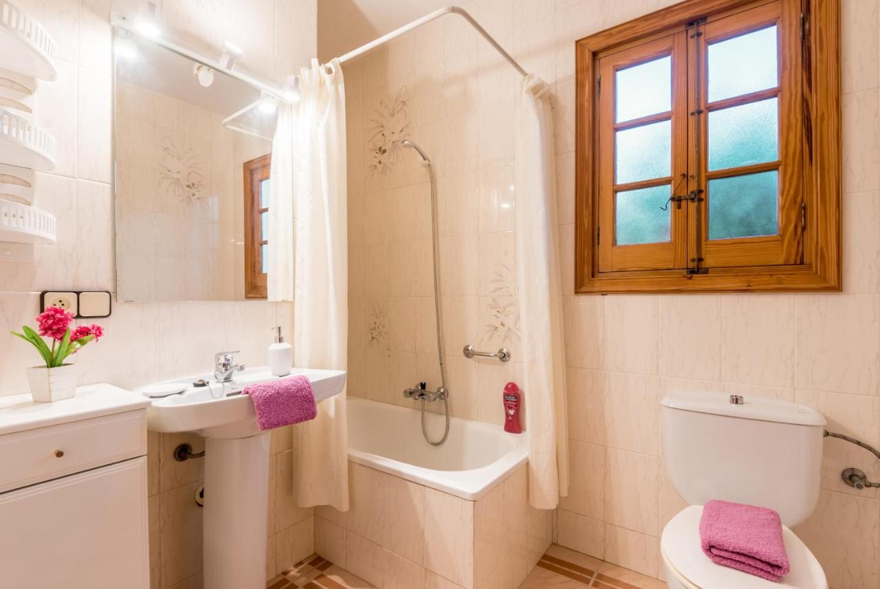 Villa Lali أرينال دو ان كاسيل المظهر الخارجي الصورة
